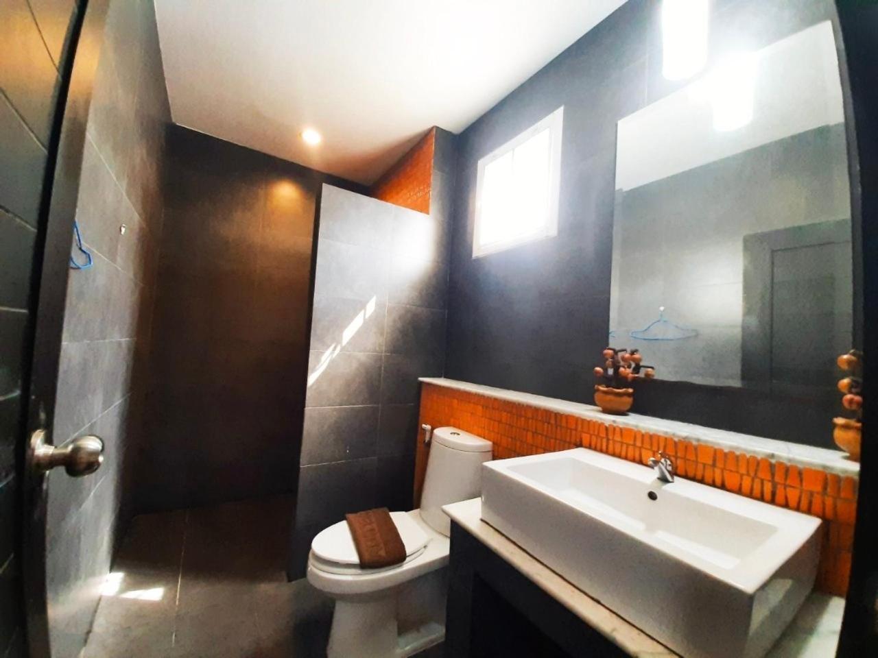 Rocky Party Pool Villa Huahin 3 Bedrooom With Bbq & Karaoke Eksteriør billede